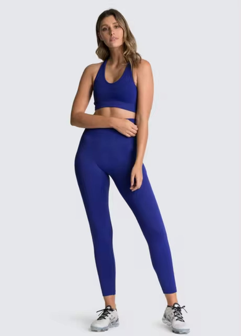 Elevate Your Workout: 2-Piece Seamless Hyperflex Women’s Athletic Set with Long Sleeve Crop Top and High Waist Leggings