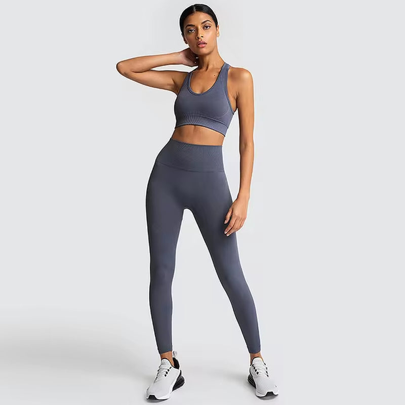 Elevate Your Workout: 2-Piece Seamless Hyperflex Women’s Athletic Set with Long Sleeve Crop Top and High Waist Leggings